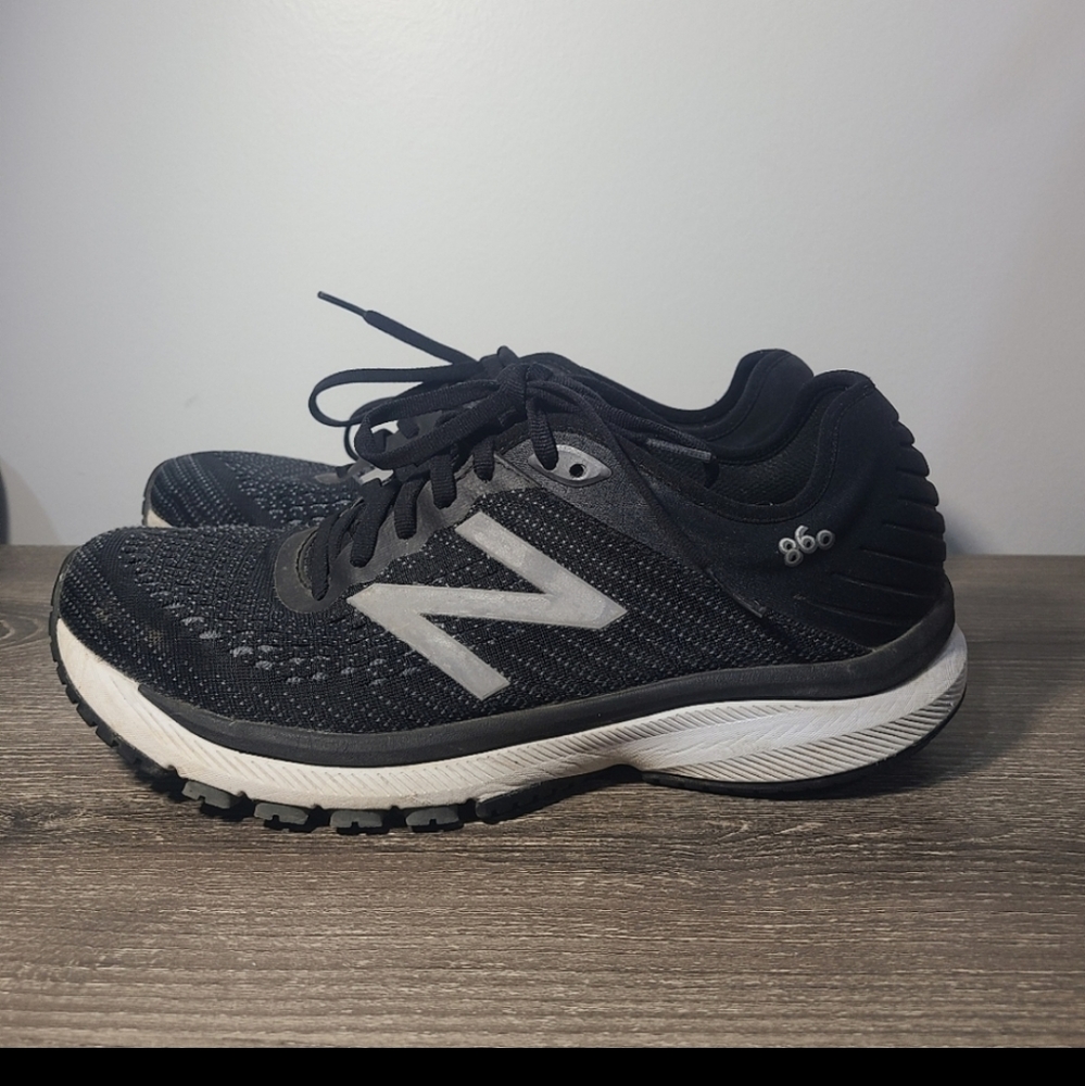 COPY - New balance 860 womens size 10.5